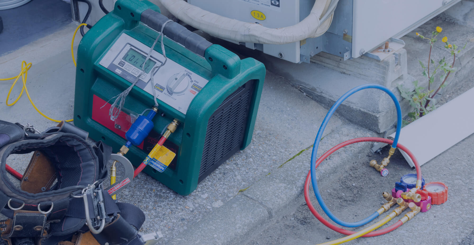 見えないところまで、きちんと 暮らしに寄り添うエアコン工事